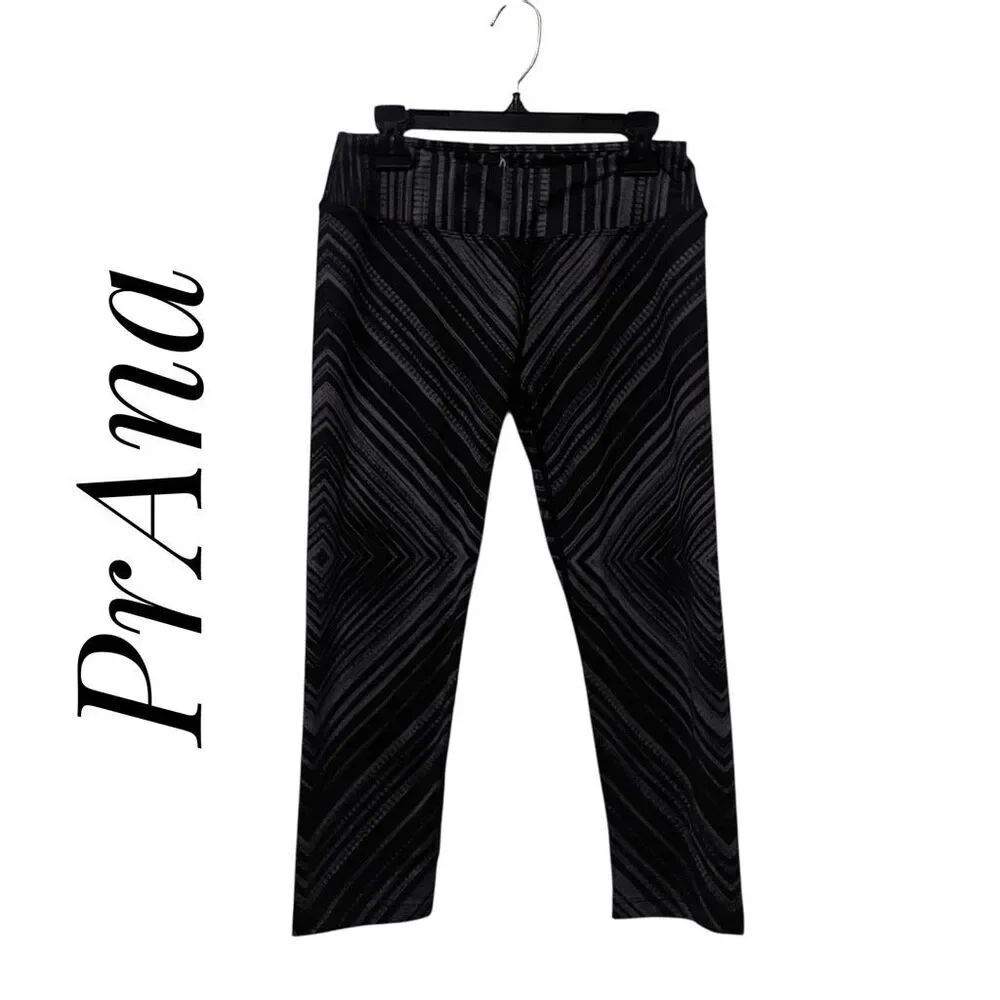 PrAna Small Pillar Printed Cropped Athletic Leggings Grey Black
